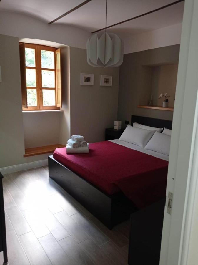 Al Noceto Countryside Bed and Breakfast Busso Exteriör bild